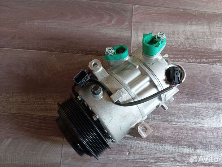 Компрессор кондиционера Hyundai Sonata 8