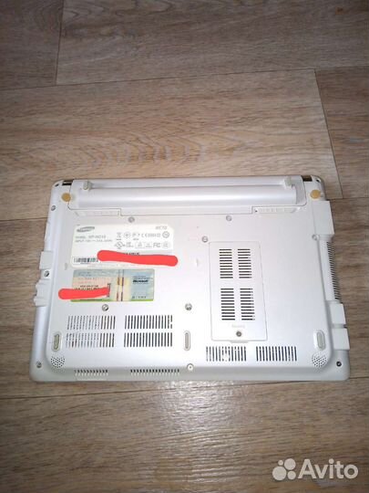 Нетбук Samsung NC10