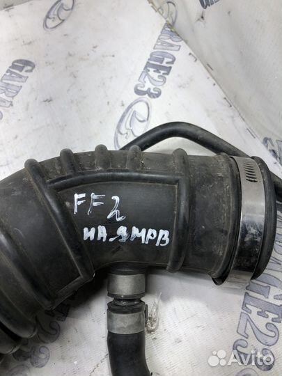 Патрубок воздушного фильтра Ford Focus 2