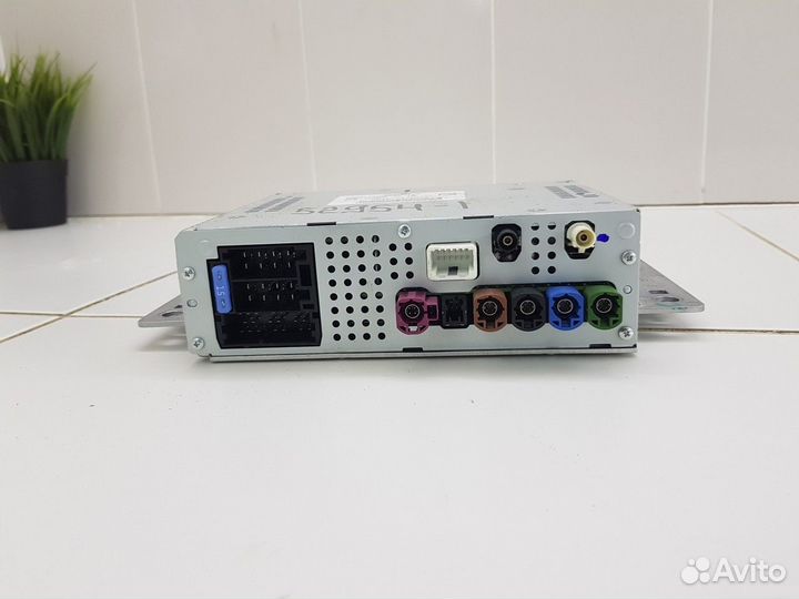 Медиацентр (Geely Coolray)