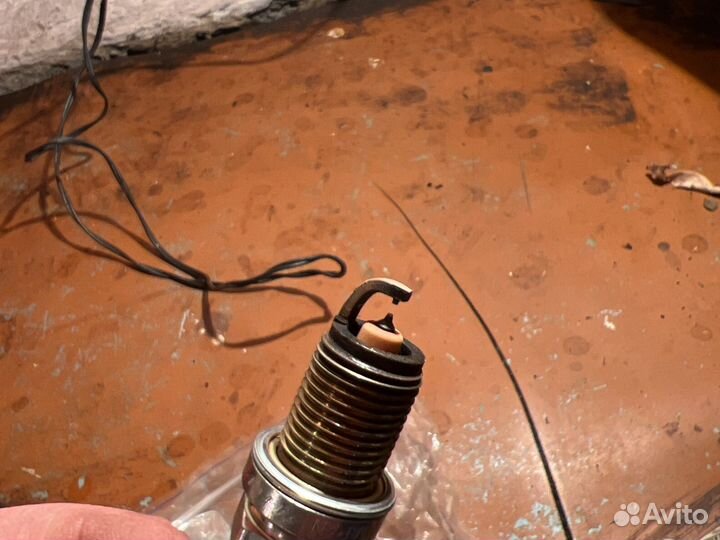 Свечи зажигания иридиевые ngk