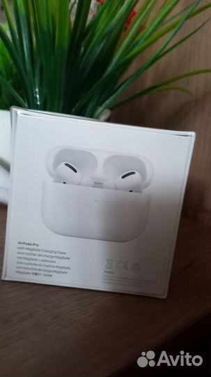 Наушники новые Apple AirPods Pro (mlwk3)