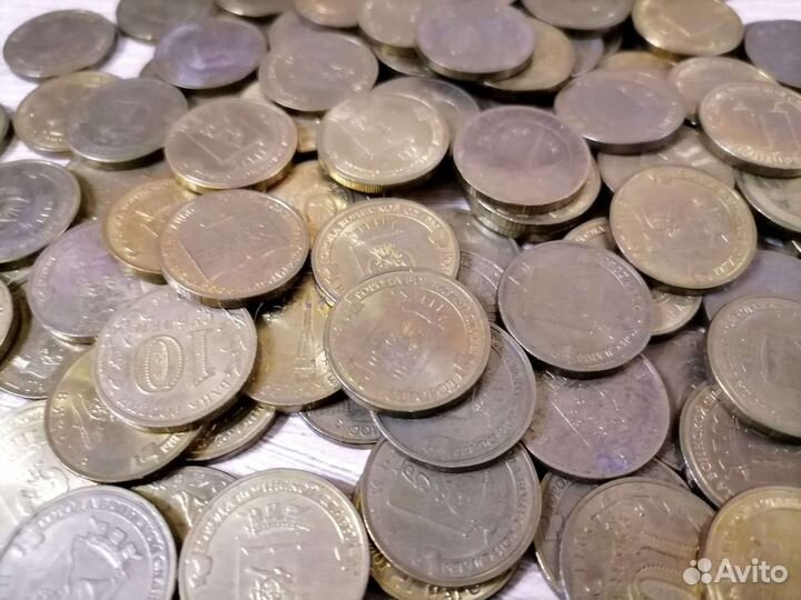 Юбилейные монеты 