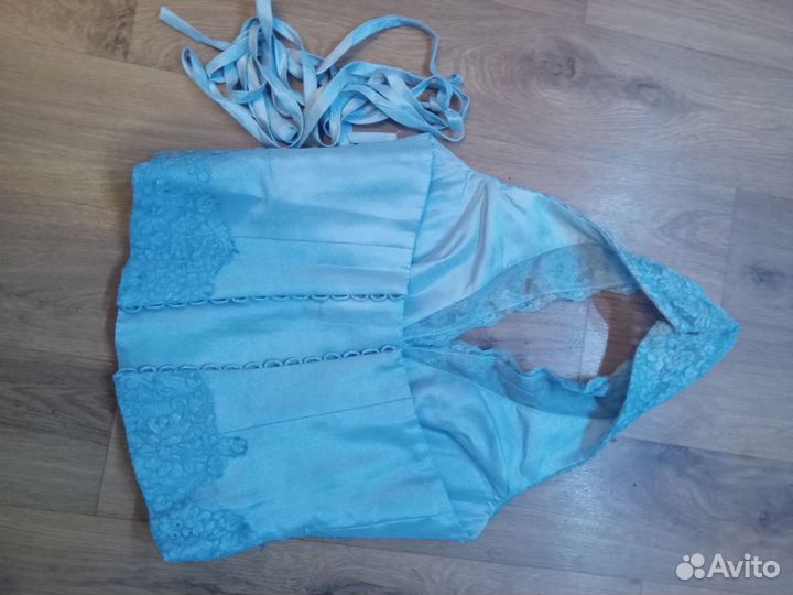 Вечернее бальное платье