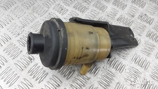 Бачок гу dacia logan 1 (6AR18NO01)