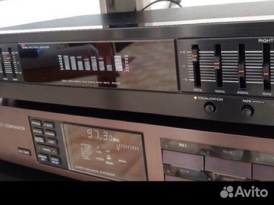 Sony SEQ-411 Graphic Equalizer Spectrum A Display