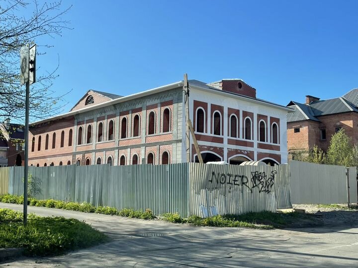 Гостиница, 1140 м²