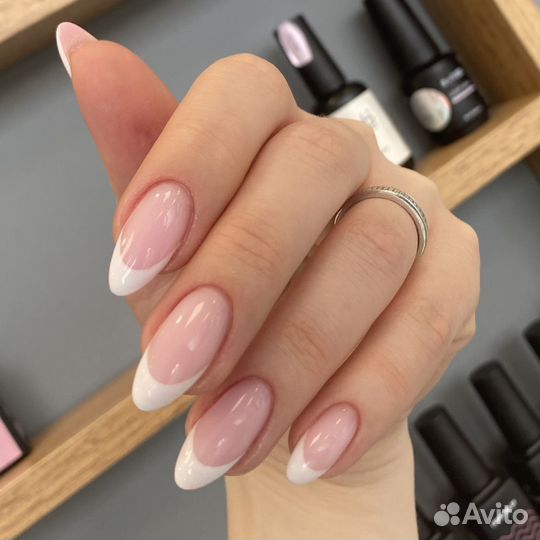 Маникюр, педикюр, подолог