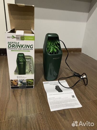 Фонтанчик поилка в террариум