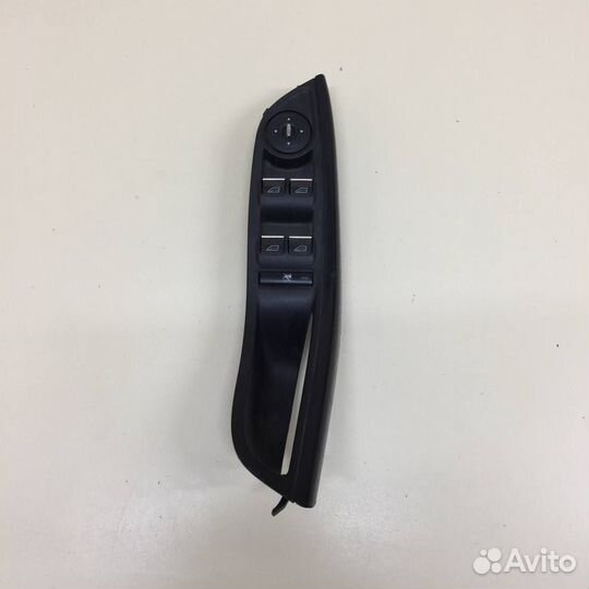 Блок управления стеклоподъемниками Ford Focus 3 20