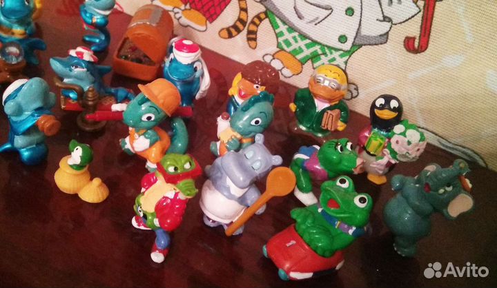 Игрушки из киндера 90х