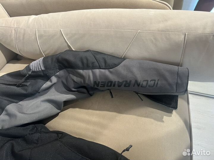 Мотокуртка icon