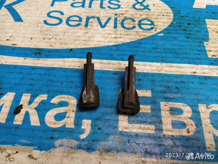 Форсунка омывателя фар Ford Escort 90-95