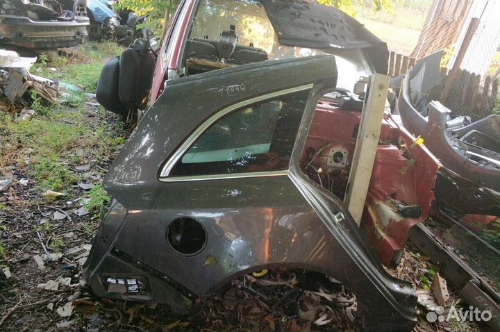 Стекло боковое Opel Insignia Универсал