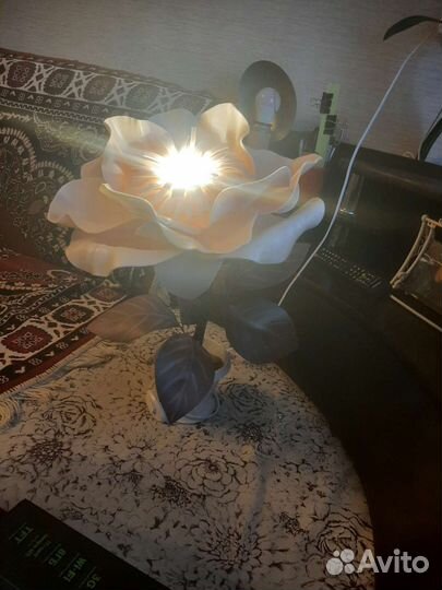 Торшер роза