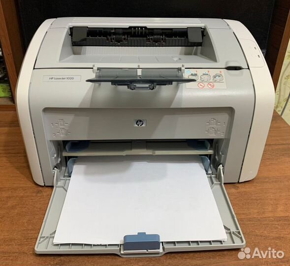 Принтер HP LaserJet 1020