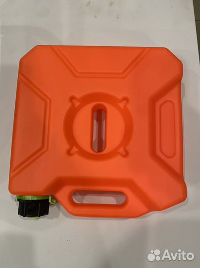 Канистра для квадроцикла и снегохода