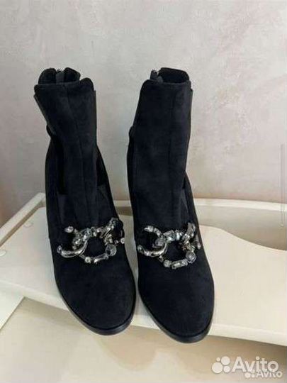 Туфли-ботильоны