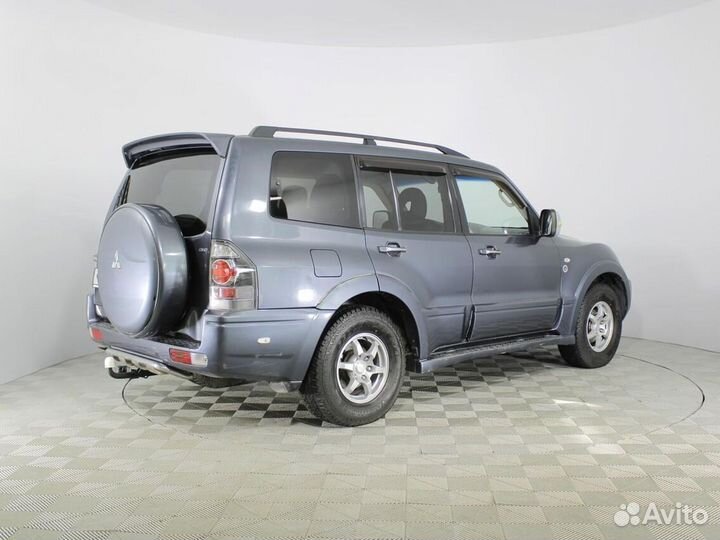 Mitsubishi Pajero 3.2 AT, 2004, 291 139 км