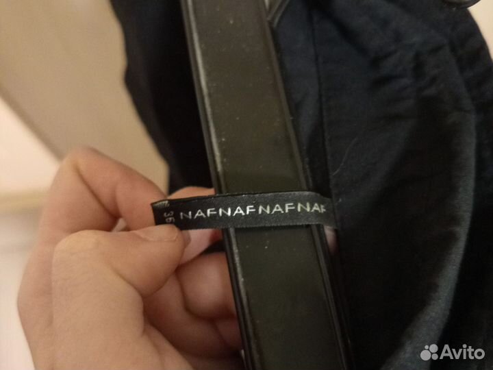 Черная рубашка с коротким рукавом