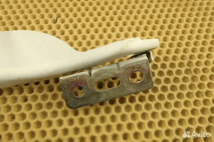 Петля капота правая Daewoo Matiz