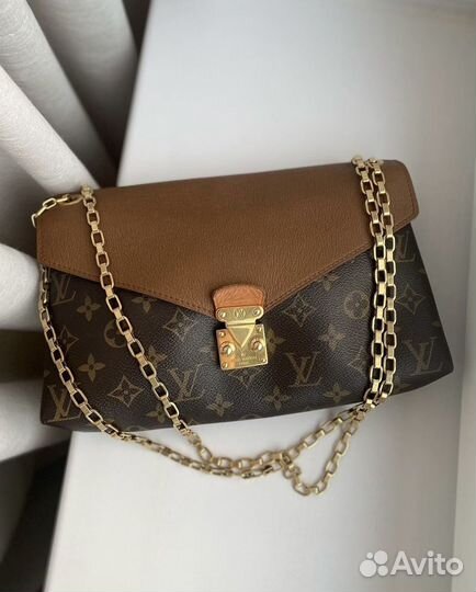 Сумка Louis Vuitton