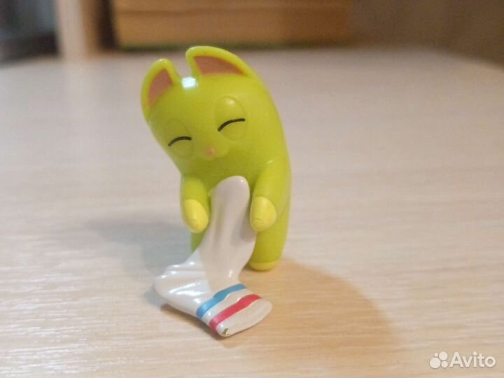 Котики коллекционные фигурку, в отличном состоянии