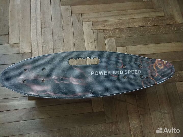 Пенниборд со светящимися колесами