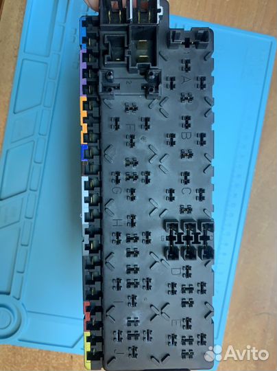 Блок предохранителей SAM левый Мерседес W220