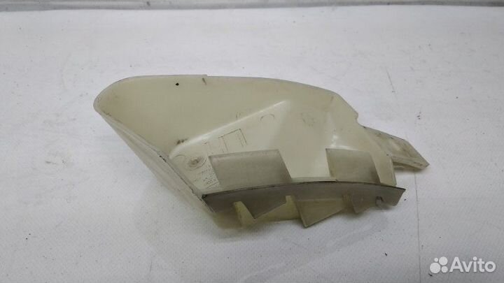 Кронштейн бампера задний левый Ford Focus 3 2.0