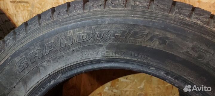 Dunlop Grandtrek SJ3 225/65 R17 101Q