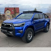 Новый Toyota Hilux 2.8 AT, 2023, цена 10 893 000 руб.