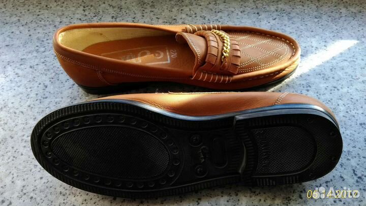 Мокасины мужские 42 размер новые. кожа