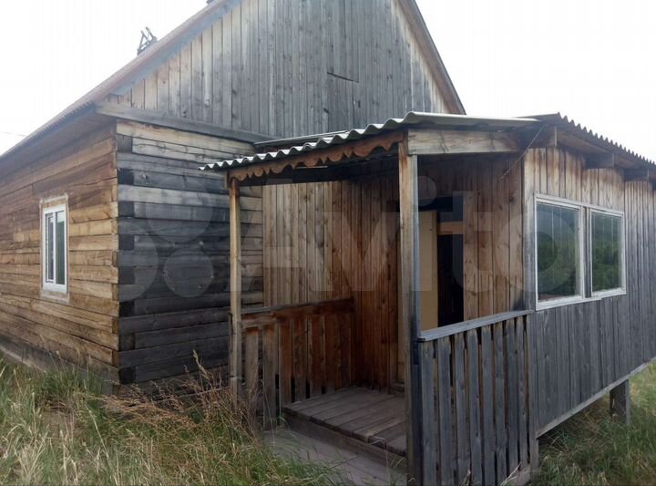 Дом 64 м² на участке 8 сот.