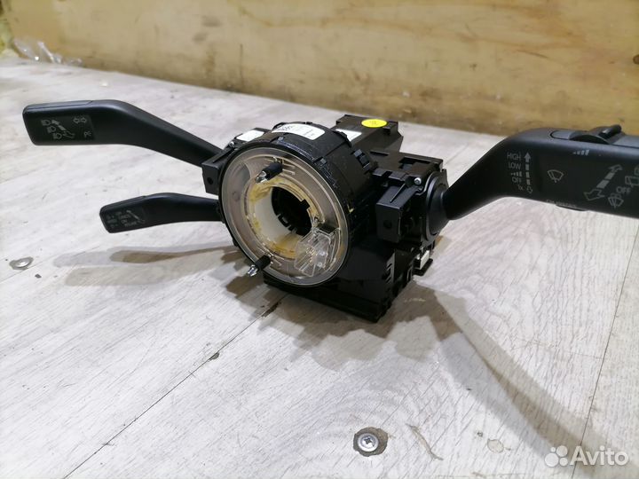 Шлейф руля в сборе Volkswagen Passat B6 2005-2010