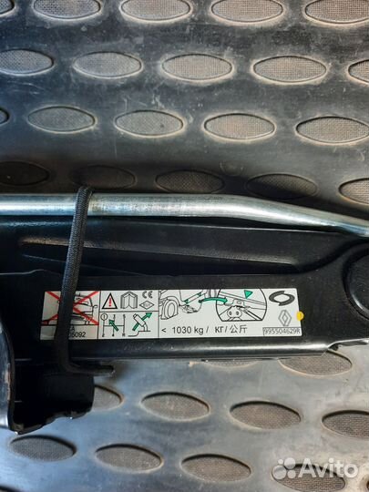 Домкрат рено оригинал