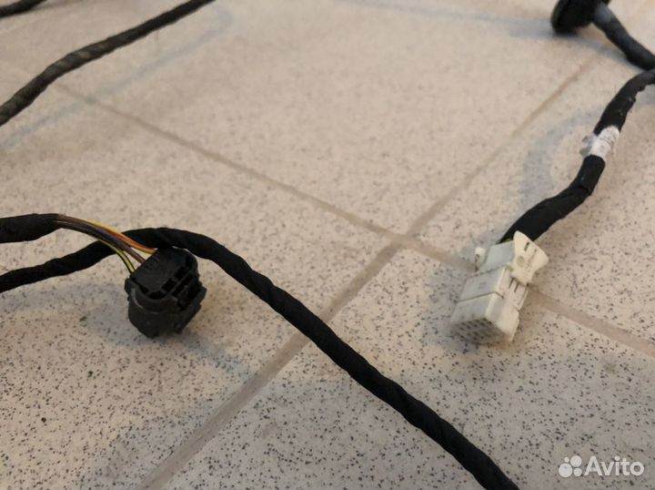 Проводка для задних парковочных датчиков