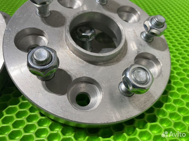 Проставки 5х114,3 (5-114) 20 мм. цо 60.1 Toyota