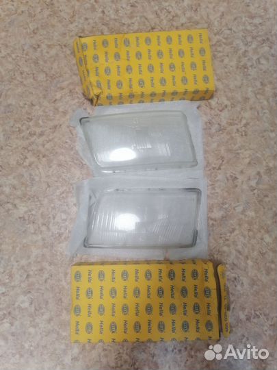 Стекло от фары audi 100, 45 кузов