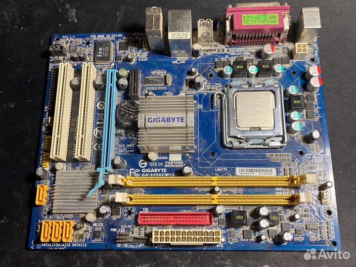 Материнская плата