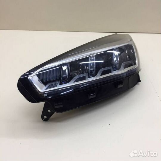 Б/У Б/У Фара левая 605000199AA4050440925300 chery