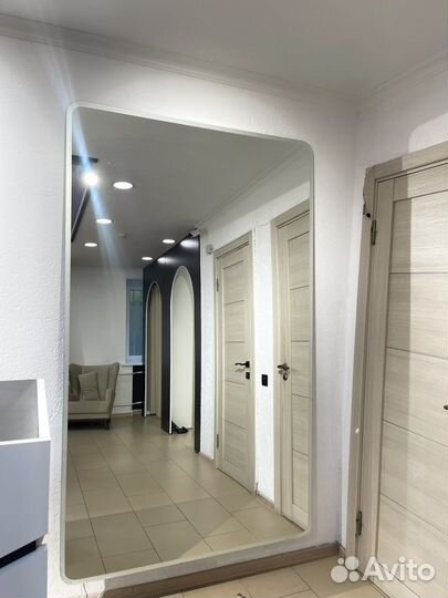 Зеркало настенное с подсветкой