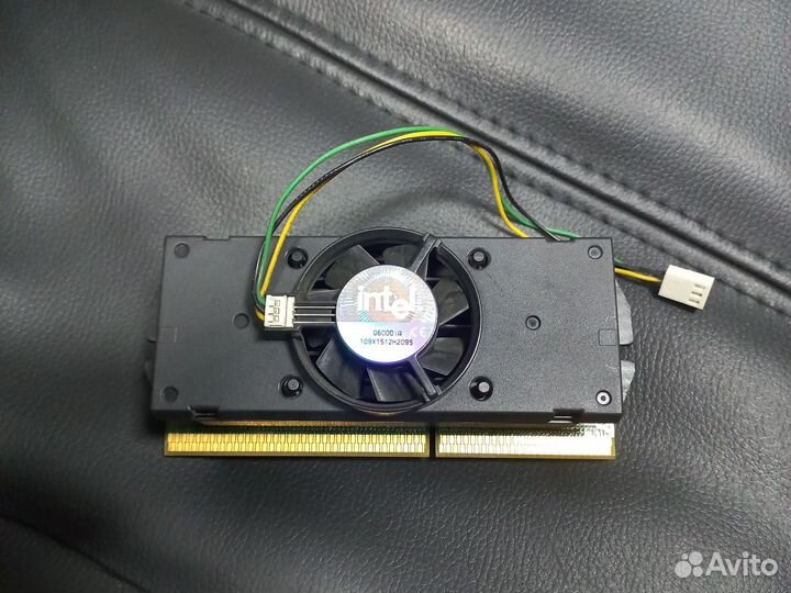 Pentium lll (500/512/100/2.0V S1 )