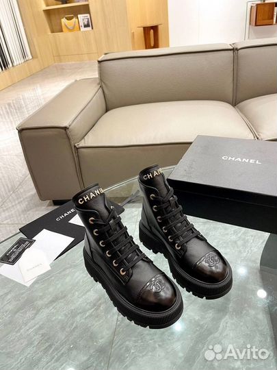 Ботинки Chanel