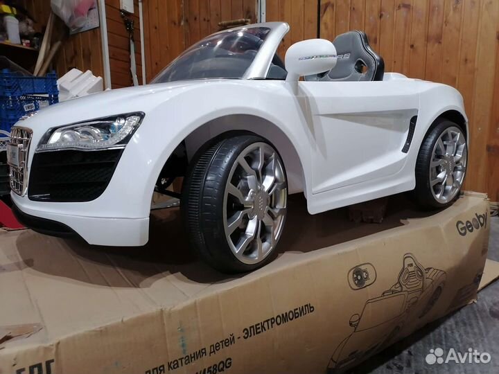 Детский электромобиль новый
