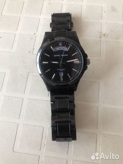 Часы Jonas Jasmin