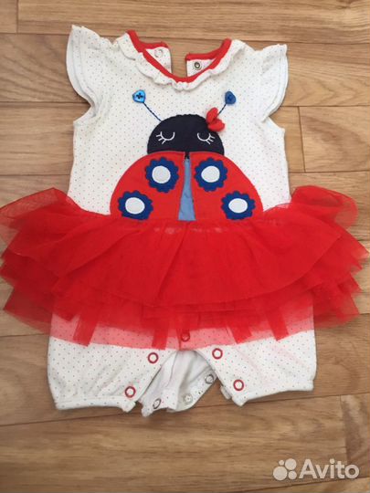 Продам детскую одежду для девочки