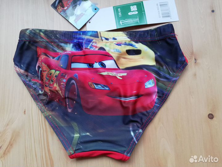 Новые брюки, джемпер, плавки р.122