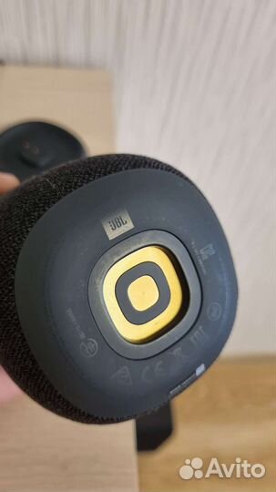 Умная колонка JBL Link portable с алисой