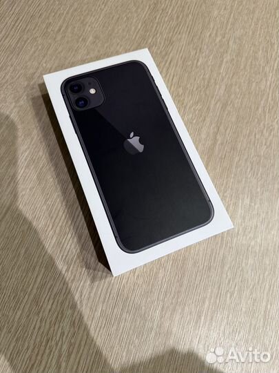 iPhone 11, 64 ГБ